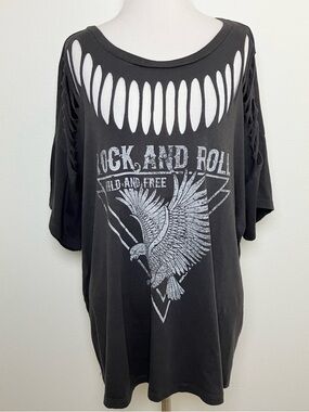 Social Scene | Rock & Roll Distressed Edge Graphic T-Shirt
